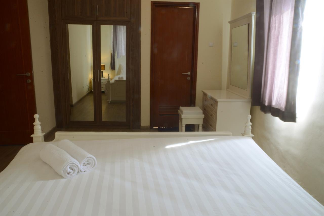 3Br Grand Palace With Private Bathtub By Travelio Dżakarta Zewnętrze zdjęcie